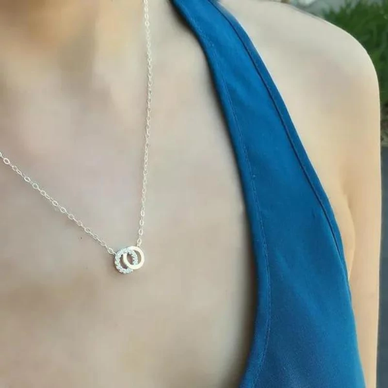 anya-lanya-medalos-nyaklanc-NYL031